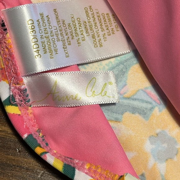 Size 34 DD/36 D Anne Cole Twist front tankini top- floral - Picture 4 of 6